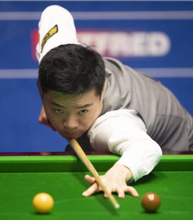 仅彰显了球 仅彰显了球